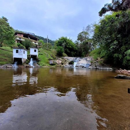Refugio Da Colina Lumiar 3Quartos 2Banheiros 10Pessoas โนวาฟริบูร์โก ภายนอก รูปภาพ