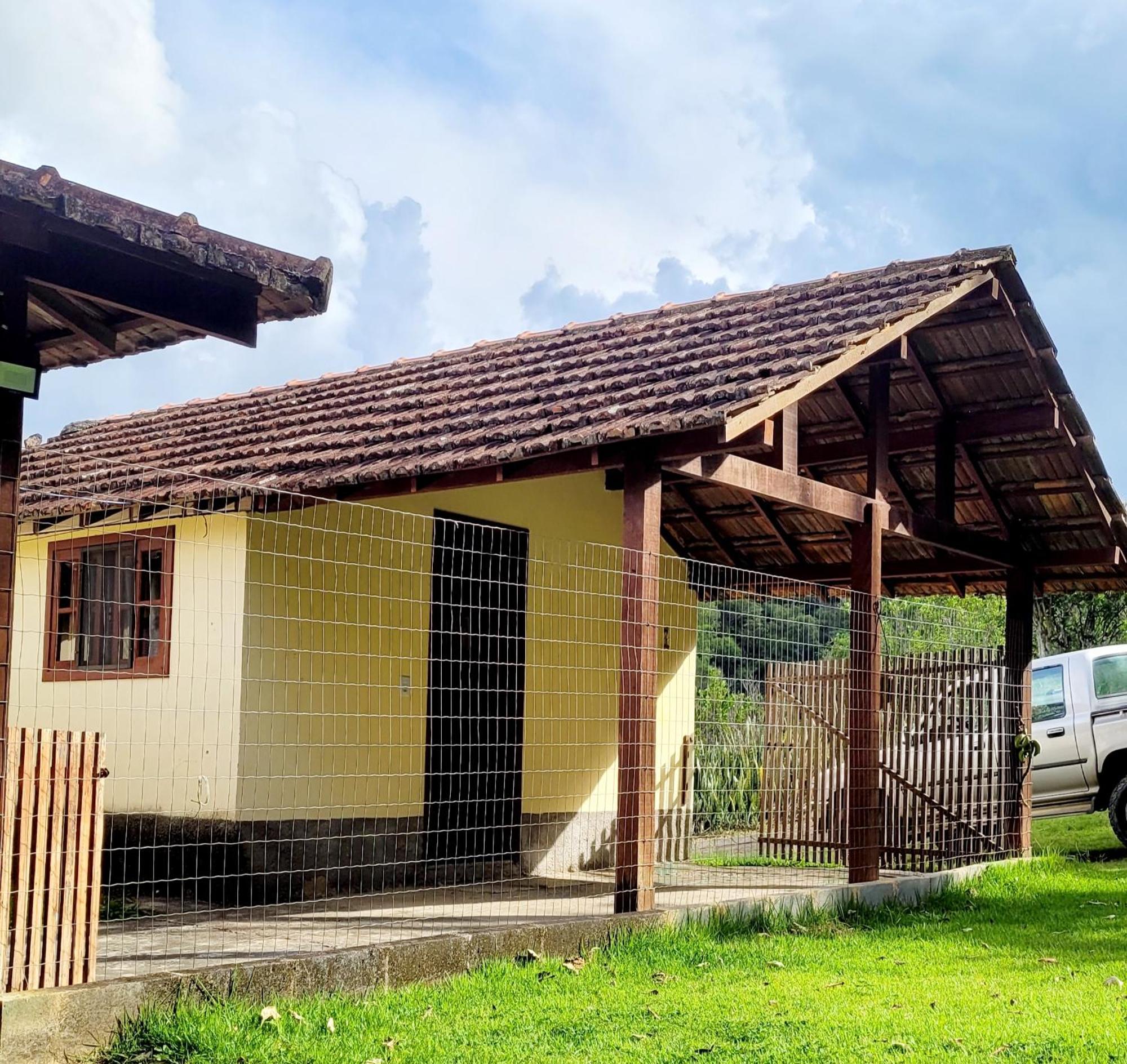 Refugio Da Colina Lumiar 3Quartos 2Banheiros 10Pessoas โนวาฟริบูร์โก ภายนอก รูปภาพ